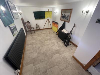 Picture 10